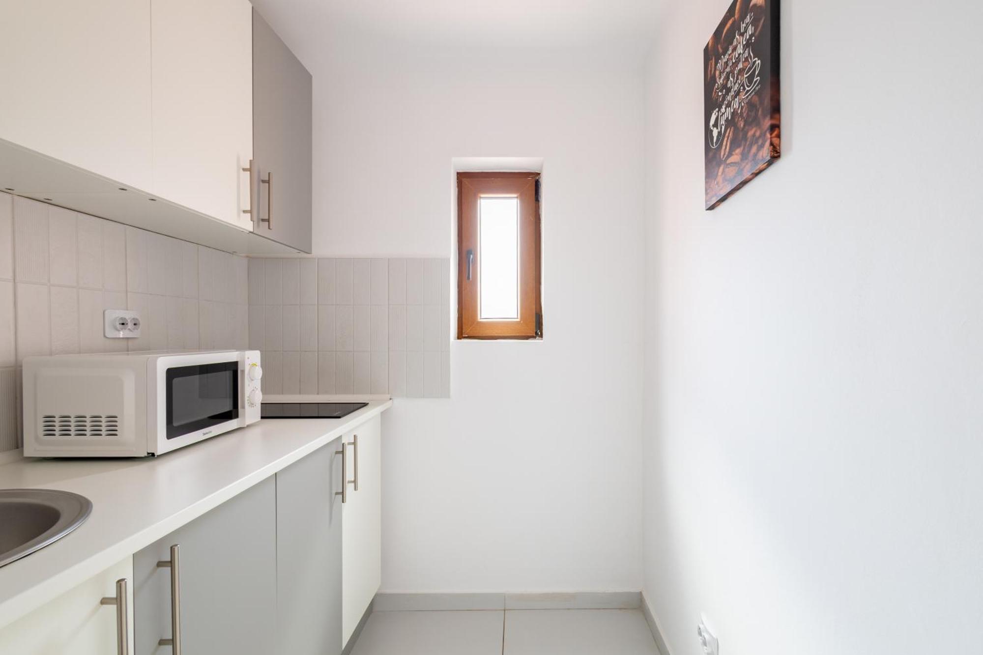 Downtown Victoria Apartments By Citybookings Bukarest Eksteriør billede