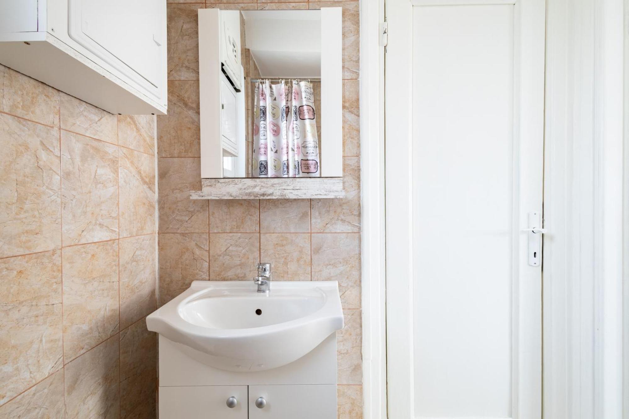 Downtown Victoria Apartments By Citybookings Bukarest Eksteriør billede